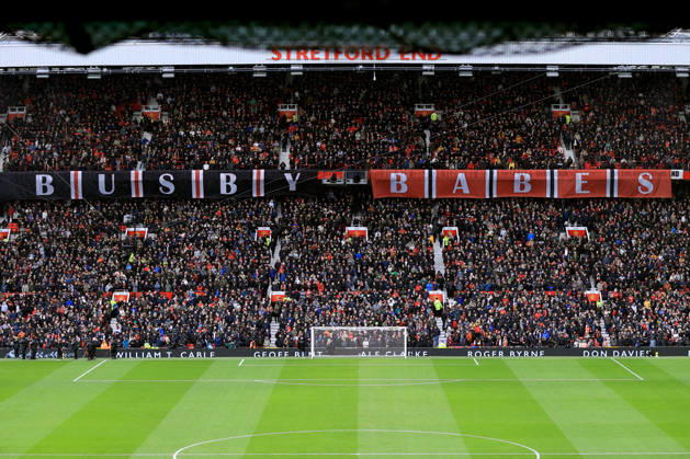Manchester United gegen Tottenham Hotspur 07. Februar 2026 Manchester Premier League Fußball Manchester United gegen Tottenham Hotspur ein Old Trafford Tribut an die Busby Babes am Jahrestag der Flugzeugkatastrophe von München 1958 Foto von Simon Stacpoole Manchester UK Copyright: xSimonxStacpoolexOffside