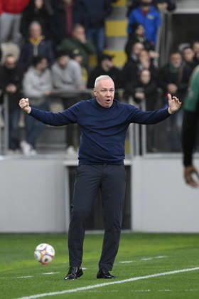 Frosinone s head coach Massimiliano Alvini during the Serie BKT soccer match between Frosinone and Venezia at the Frosinone™s Benito Stirpe stadium, Italy - Saturday, February 7, 2026 - Soccer ( Photo by Fabrizio Corradetti LaPresse )  Copyright: xFabrizioxCorradetti LaPressex