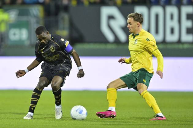 SITTARD , 17-01-2026 , Fortuna Sittard Stadium , season 2025 2026 , Dutch Eredivisie football , match between Fortuna Sittard and Sparta , picture shows , Sparta player Joshua Kitolano, Fortuna Sittard player Philip Brittijn Fortuna Sittard - Sparta x201376579x Copyright: