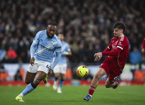 Liverpool v Manchester City, FA Premier League 08.02.26 Liverpool v Manchester City, FA Premier League Bradley Ormesher The Times Antoine Semenyo of Manchester City and Milos Kerkez of Liverpool Copyright: xBradleyxOrmesherx NINTCHDBPICT001057454412