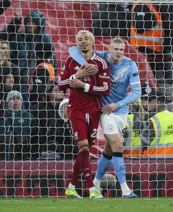 Liverpool v Manchester City, FA Premier League 08.02.26 Liverpool v Manchester City, FA Premier League Bradley Ormesher The Times Hugo Ekitiké of Liverpool and Erling Haaland of Manchester City Copyright: xBradleyxOrmesherx NINTCHDBPICT001057454424