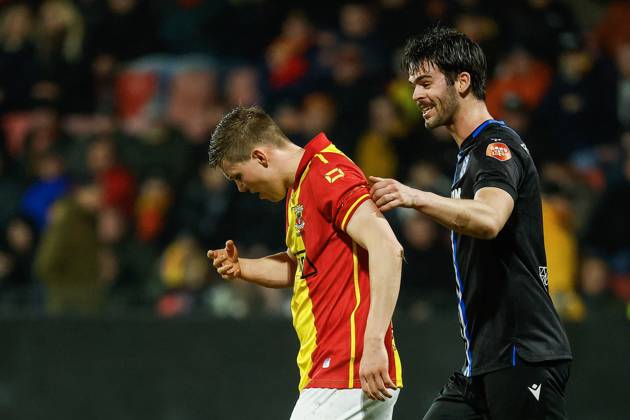 DEVENTER - Alfons Sampsted of Go Ahead Eagles, Lasse Nordas of SC Heerenveen (l-r) during the Dutch Eredivisie match between Go Ahead Eagles and SC Heerenveen at De Adelaarshorst on February 11, 2026, in Deventer, Netherlands. VINCENT JANNINK ANP Eredivisie 2025-2026 xVIxANPxSportx xxANPxIVx 550381368 originalFilename: 550381368