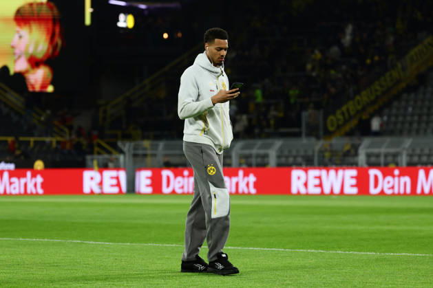 Dortmund, Germany, 13 02 26, Felix Nmecha Borussia Dortmund watches during the Bundesliga 1 match between Borussia Dortmund 1 FSV Mainz 05 at Signal Iduna Park in Dortmund Photo by Joachim Bywaletz DFB DFL REGULATIONS PROHIBIT ANY USE OF PHOTOGRAPHS AS IMAGE SEQUENCES AND OR QUASI VIDEO Copyright: JoachimxBywaletz xJB-Sportfoto
