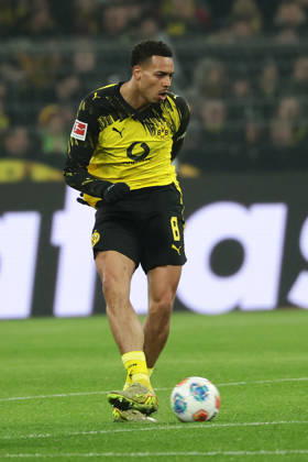 Dortmund, Germany, 13 02 26, Felix Nmecha Borussia Dortmund on the ball during the Bundesliga 1 match between Borussia Dortmund 1 FSV Mainz 05 at Signal Iduna Park in Dortmund Photo by Joachim Bywaletz DFB DFL REGULATIONS PROHIBIT ANY USE OF PHOTOGRAPHS AS IMAGE SEQUENCES AND OR QUASI VIDEO Copyright: JoachimxBywaletz xJB-Sportfoto
