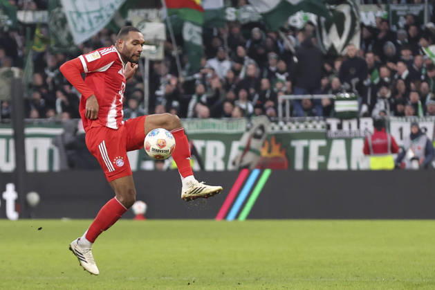 Jonathan Tah FC Bayern Munich in action, on the ball, single action during the Bundesliga match between SV Werder Bremen and FC Bayern Munich, Weserstadion on February 14, 2026 in Bremen, Germany Germany Photo by Oliver Kaelke DeFodi Images Jonathan Tah FC Bayern München controls the ball during the Bundesliga match between SV Werder Bremen and FC Bayern München at Weserstadion on February 14, 2026 in Bremen, Germany Photo by Oliver Kaelke DeFodi Images DFL regulations prohibit any use of photographs as image sequences and or quasi video Photo by Oliver Kaelke DeFodi Images