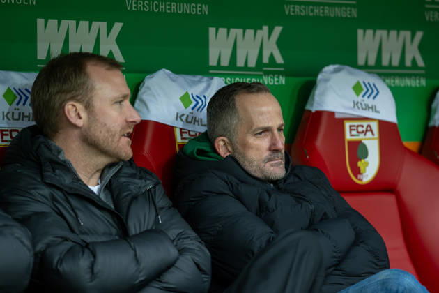 Manuel Baum FC Augsburg, Head Coach , GER, FC Augsburg vs 1 FC Heidenheim, Football, Bundesliga, Matchday 22, Season 2025 2026, 15 02 2026, DFL DFB REGULATIONS PROHIBIT ANY USE OF PHOTOGRAPHS AS IMAGE SEQUENCES AND OR QUASI VIDEO, GER, FC Augsburg vs 1 FC Heidenheim, Football, Bundesliga, Matchday 22, Season 2025 2026, 15 02 2026 Heidenheim Copyright: xEibner-Pressefotox EP_EER