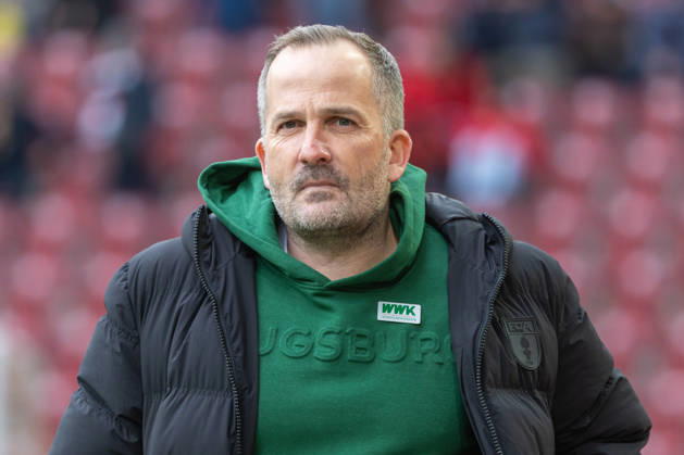 Manuel Baum FC Augsburg, Head Coach , GER, FC Augsburg vs 1 FC Heidenheim, Football, Bundesliga, Matchday 22, Season 2025 2026, 15 02 2026, DFL DFB REGULATIONS PROHIBIT ANY USE OF PHOTOGRAPHS AS IMAGE SEQUENCES AND OR QUASI VIDEO, GER, FC Augsburg vs 1 FC Heidenheim, Football, Bundesliga, Matchday 22, Season 2025 2026, 15 02 2026 Heidenheim Copyright: xEibner-Pressefotox EP_EER