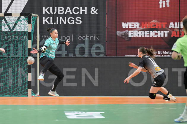 Sara Suba TusSies Metzingen, 77 in goal against Emma Hertha SV Union Halle Neustadt, 17 TusSies Metzingen vs SV Union Halle Neustadt, handball, Alsco HBF, 17 league matchday, 2025 2026 season, 15 02 2026 TusSies Metzingen vs SV Union Halle Neustadt, handball, Alsco HBF, 17 league matchday, 2025 2026 season, 15 02 2026 Tuebingen Copyright: xEibner-Pressefoto TobiasxBaurx EP_TBR