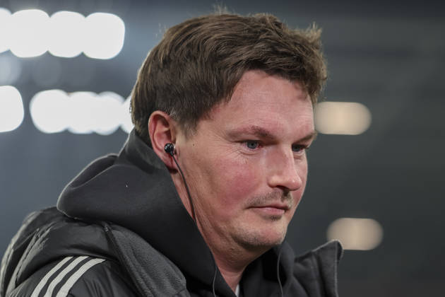Merlin Polzin Hamburger SV, Coach , Germany, Soccer, 1 Bundesliga, Matchday 23, 2025 2026, 1 FSV Mainz vs Hamburger SV, 20 02 2026, Mainz Mewa Arena Germany Copyright: xGrantxHubbsx