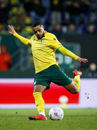 SITTARD - Mohamed Ihattaren of Fortuna Sittard scores the 1-0 penalty during the Dutch Eredivisie match between Fortuna Sittard and Excelsior at the Fortuna Sittard stadium on February 20, 2026, in Sittard, Netherlands. PIETER STAM DE JONGE ANP Eredivisie 2025-2026 xVIxANPxSportx xxANPxIVx 551308959 originalFilename: 551308959