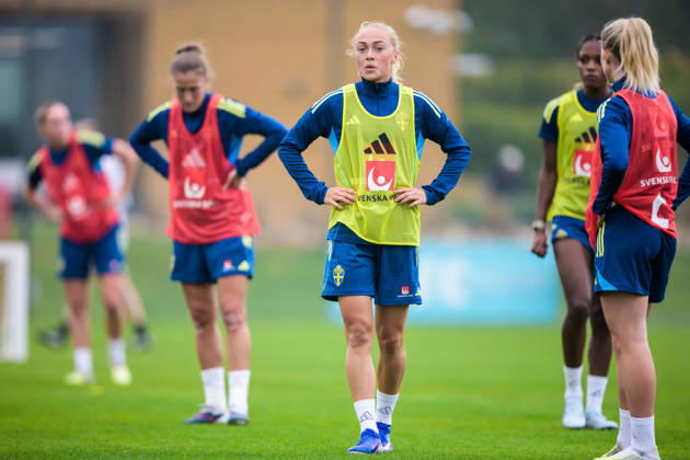 260225 Hanna Bennison of the Swedish women s national football at a training session on February 25, 2026 in Albufeira Photo Ludvig Thunman BILDBYRAN code LT LT0773 fotboll football soccer fotball träning practice training sverige sweden dam bbeng  Copyright: LUDVIGxTHUNMAN BB260225LT035
