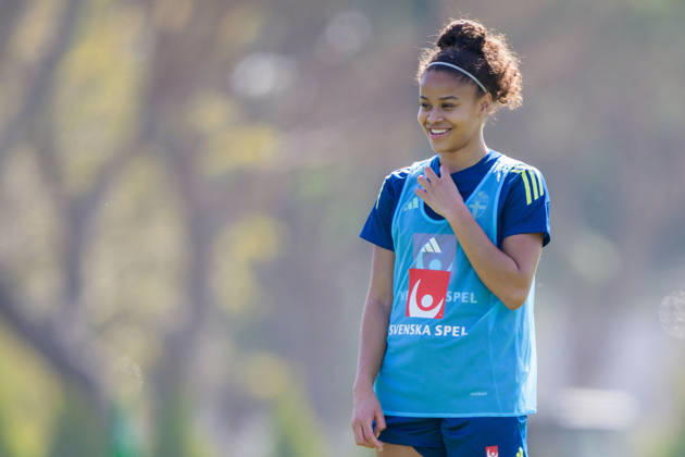 260226 Felicia Schröder of the Swedish women s national football team at a training session on February 26, 2026 in Albuferia Photo Ludvig Thunman BILDBYRAN code LT LT0774 fotboll football soccer fotball träning practice training sverige sweden dam bbeng Copyright: LUDVIGxTHUNMAN BB260226LT050