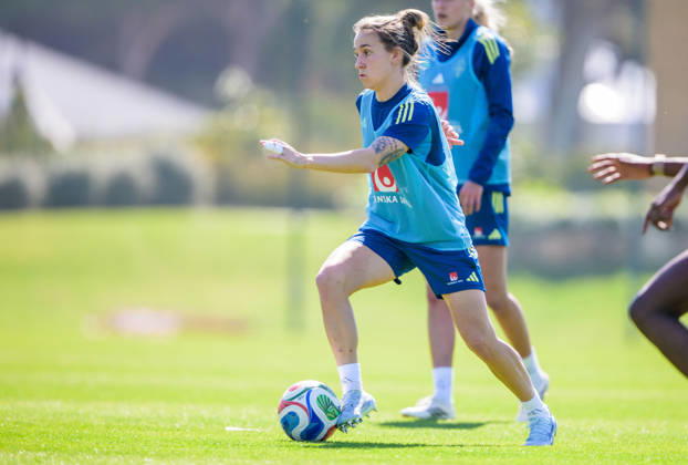 260226 Julia Zigiotti Olme of the Swedish women s national football team at a training session on February 26, 2026 in Albuferia Photo Ludvig Thunman BILDBYRAN code LT LT0774 fotboll football soccer fotball träning practice training sverige sweden dam bbeng Copyright: LUDVIGxTHUNMAN BB260226LT052