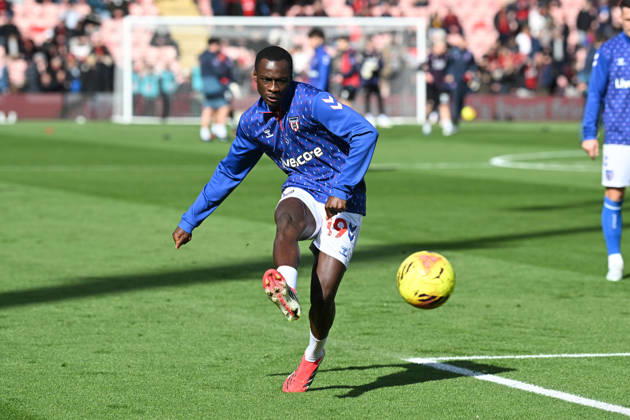 Bournemouth v Sunderland, Premier League Habib Diarra (19) of Sunderland warming up ahead of the Premier League match between Bournemouth and Sunderland at the Vitality Stadium, Bournemouth, UK on 28 February 2026. Bournemouth Vitality Stadium Dorset UK Editorial use only DataCo restrictions apply See www.football-dataco.com , Copyright: xGrahamxHuntx PSI-23826-0028