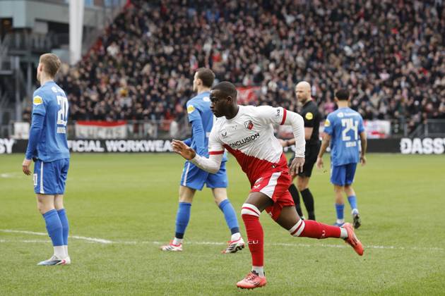 UTRECHT - Yoann Cathline of FC Utrecht celebrates the 1-0 goal during the Dutch Eredivisie match between FC Utrecht and AZ at the Galgenwaard Stadium on March 1, 2026, in Utrecht, Netherlands. BART STOUTJESDIJK ANP Eredivisie 2025-2026 xVIxANPxSportx xxANPxIVx 552135027 originalFilename: 552135027