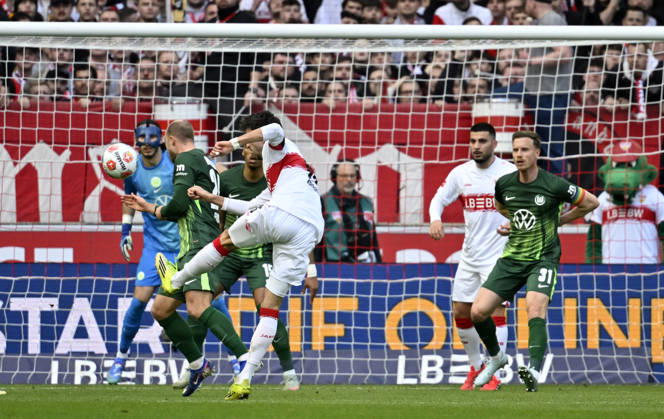 Penalty area scene, goal area scene Goal shot Action Goal chance Atakan Karazor VfB Stuttgart 16 VfB Stuttgart vs VfL Wolfsburg WOB 01 03 2026 DFL REGULATIONS PROHIBIT ANY USE OF PHOTOGRAPHS AS IMAGE SEQUENCES AND OR QUASI VIDEO VfB Stuttgart vs VfL Wolfsburg WOB