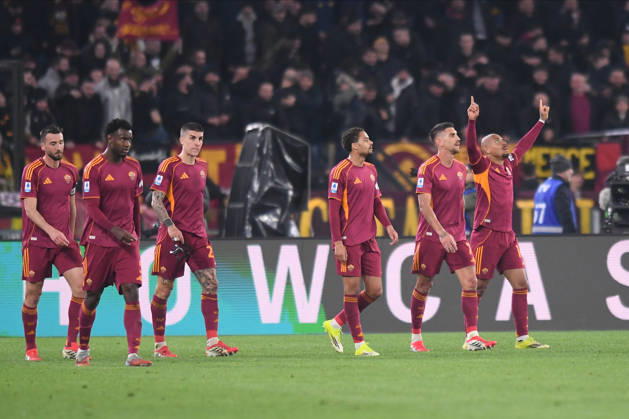 Foto IPP Luciano Adriani Roma 01 03 2026 Campionato di Calcio Serie A 2025 2026 Roma vs Juventus Nella foto: Donyell Malen a destra esulta dopo il gol segnato Italy Photo Press - World Copyright Roma italy Italia ITALY Copyright: xR4924_italyphotopressx