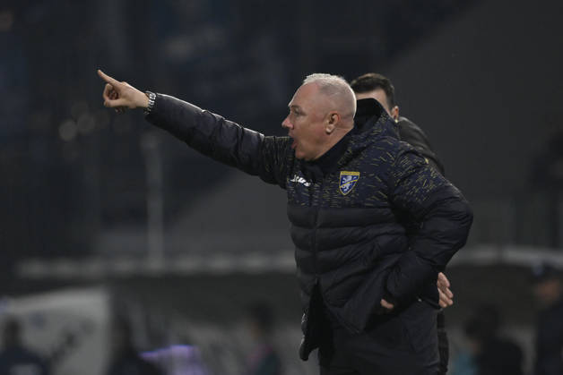 Frosinone s head coach Massimiliano Alvini during the Serie BKT soccer match between Frosinone and Pescara at the Frosinone™s Benito Stirpe stadium, Italy - Wednesday, March 04, 2026 - Soccer ( Photo by Fabrizio Corradetti LaPresse )  Copyright: xFabrizioxCorradetti LaPressex