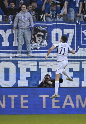 GOAL to 0 3 Fisnik Asllani TSG 1899 Hoffenheim 11 Goal celebration behind sports photographer Harry Langer dpa 1 FC Heidenheim 1846 FCH vs TSG 1899 Hoffenheim 07 03 2026 DFL REGULATIONS PROHIBIT ANY USE OF PHOTOGRAPHS AS IMAGE SEQUENCES AND OR QUASI VIDEO 1 FC Heidenheim 1846 FCH vs TSG 1899 Hoffenheim