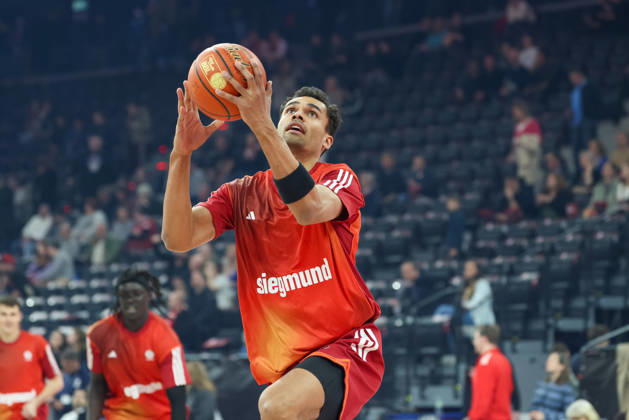 Oscar da Silva FC Bayern Basketball, 01 warming up before the game, GER, FC Bayern Basketball vs Basketball Loewen Braunschweig, Basketball, easycredit Basketball Bundesliga, 25 Matchday, Season 2025 2026, 10 03 2026, GER, FC Bayern Basketball vs Basketball Loewen Braunschweig, Basketball, easycredit Basketball Bundesliga, 25 Matchday, Season 2025 2026, 10 03 2026 Munich Copyright: xEibner-Pressefoto JennixMaulx EP_JML