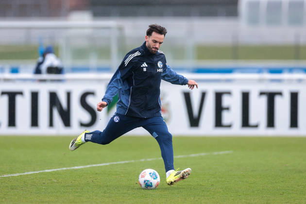 11 03 2026 Football training of FC Schalke 04 Kenan Karaman FC Schalke 04 Gelsenkirchen training ground FC Schalke 04 NRW Germany xRHR PHOTO YYx Copyright: RHR-FOTOx RHR-FOTO YY