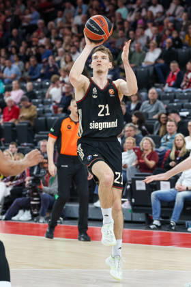 Justuz Hollatz FC Bayern Basketball, 21 , GER, FC Bayern Basketball vs Anadolu Efes Istanbul, Basketball, Euroleague, 31 Matchday, Season 2025 2026, 12 03 2026, GER, FC Bayern Basketball vs Anadolu Efes Istanbul, Basketball, Euroleague, 31 Matchday, Season 2025 2026, 12 03 2026 Munich Copyright: xEibner-Pressefoto JennixMaulx EP_JML