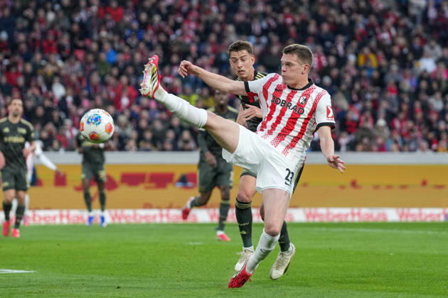 Janik Haberer 1 FC Union Berlin, 19 in duel with Matthias Ginter SC Freiburg, 28 , Germany, Soccer, 1 Bundesliga, Matchday 26, 2025 2026, SC Freiburg vs 1 FC Union Berlin, 15 03 2026, Europa Park Stadion, Freiburg, Germany DFL REGULATIONS PROHIBIT ANY USE OF PHOTOGRAPHS AS IMAGE SEQUENCES AND OR QUASI VIDEO Freiburg Europa Park Stadion Baden Württemberg Germany Copyright: xArnexAmbergx