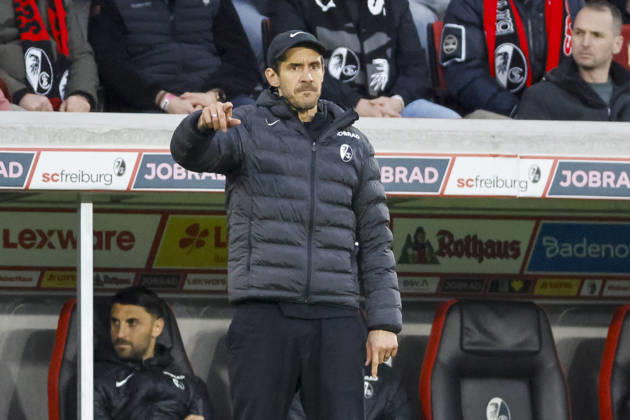Julian Schuster SC Freiburg, Coach , Germany, Soccer, 1 Bundesliga, Matchday 26, 2025 2026, SC Freiburg vs 1 FC Union Berlin, 15 03 2026, Freiburg im Breisgau Europa Park Stadium Germany Copyright: xGrantxHubbsx