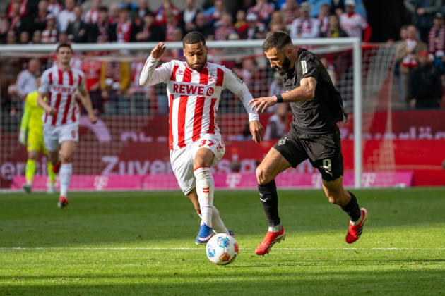 Duel between Linton Maina 1 FC Koeln, 37 and Franck Honorat Borussia Moenchengladbach, 09 1 FC Koeln vs Borussia Moenchengladbach, Football, 1 Bundesliga, 27 Matchday, Season 2025 2026, 21 03 2026 DFL DFB Regulations prohibit any use of Photographs as image sequences and or Quasivideo 1 FC Koeln vs Borussia Moenchengladbach, Football, 1 Bundesliga, 27 Matchday, Season 2025 2026, 21 03 2026 Koeln Copyright: xEibner-Pressefoto ThomasxHaeslerx EP_THR