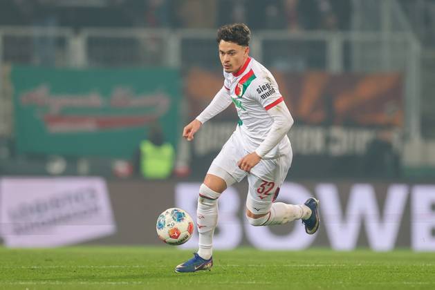 Fabian Rieder 32 FC Augsburg , FC Augsburg vs VfB Stuttgart, Football, 1 Bundesliga, 27 Matchday, 22 03 2026 DFB regulations prohibit any use of photographs as image sequences and or quasi video Augsburg Bayern Germany Copyright: xkolbert-press ChristianxKolbertx