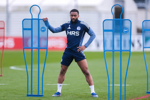 24 03 2026, Football, Training of FC Schalke 04 Moussa Sylla FC Schalke 04 Gelsenkirchen Training ground FC Schalke 04 NRW Germany xRHR PHOTO YYx Copyright: RHR-FOTOx RHR-FOTO YY