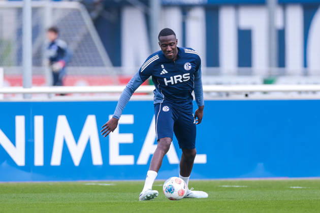 24 03 2026, Football, Training of FC Schalke 04 Bryan Lasme FC Schalke 04 Gelsenkirchen Training ground FC Schalke 04 NRW Germany xRHR PHOTO YYx Copyright: RHR-FOTOx RHR-FOTO YY