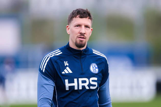 24 03 2026, Football, Training of FC Schalke 04 Janik Bachmann FC Schalke 04 Gelsenkirchen Training ground FC Schalke 04 NRW Germany xRHR PHOTO YYx Copyright: RHR-FOTOx RHR-FOTO YY
