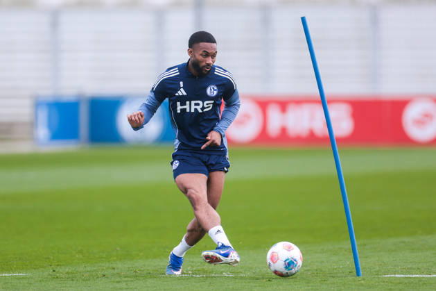 24 03 2026, Football, Training of FC Schalke 04 Moussa Sylla FC Schalke 04 Gelsenkirchen Training ground FC Schalke 04 NRW Germany xRHR PHOTO YYx Copyright: RHR-FOTOx RHR-FOTO YY