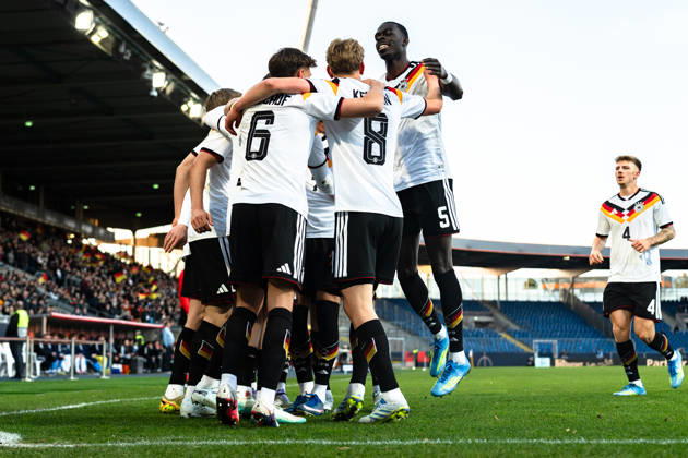 Germany U21 European Championship Qualification 2025 2026, Germany U21 vs Northern Ireland U21, Friday 27 03 2026, Eintracht Stadion Braunschweig DFB U21 Nationalmannschaft Goal for 1 0 by NicolÃ² Tresoldi Penalty kick Cheers Joy Emotions Goal celebration Tom Bischof Aljoscha Kemlein Joshua Quarshie Copyright: xCelinaxLeiersx