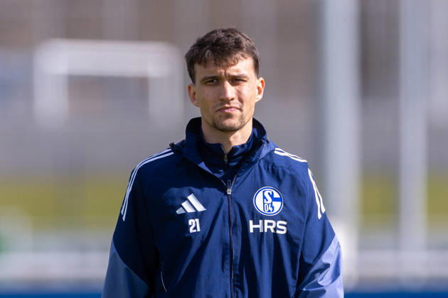 01 04 2026, Football, Training of FC Schalke 04 Dejan Ljubicic FC Schalke 04 Gelsenkirchen Training ground FC Schalke 04 NRW Germany xRHR PHOTO YYx Copyright: RHR-FOTOx RHR-FOTO YY