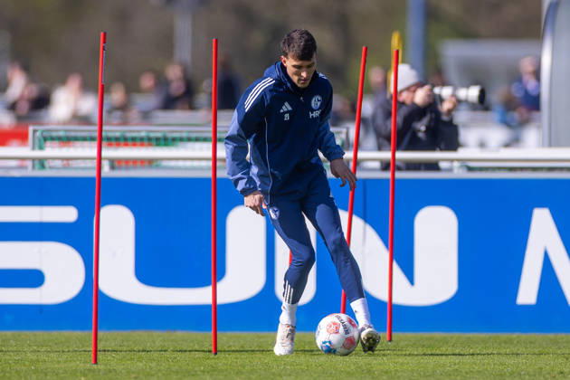 01 04 2026, Football, Training of FC Schalke 04 Dejan Ljubicic FC Schalke 04 Gelsenkirchen Training ground FC Schalke 04 NRW Germany xRHR PHOTO YYx Copyright: RHR-FOTOx RHR-FOTO YY