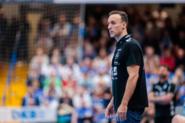 Roberto Garcia Parrondo MT Melsungen, Coach GER, TBV Lemgo Lippe vs MT Melsungen, Handball, 1 Bundesliga, Matchday 27, Season 2025 2026, 04 04 2026 GER, TBV Lemgo Lippe vs MT Melsungen, Handball, 1 Bundesliga, Matchday 27, Season 2025 2026, 04 04 2026 Lemgo Copyright: xEibner-Pressefoto JanxRollingerx EP_JSK