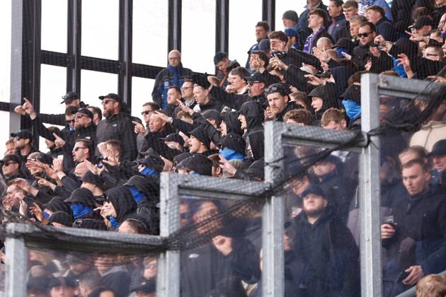 DEVENTER , 05-04-2026 , Stadium De Adelaarshorst , season 2025 2026 , Dutch Eredivisie football , match between Go Ahead Eagles - PEC Zwolle , picture shows away fans, PEC fans, Go Ahead Eagles - PEC x202851974x Copyright: