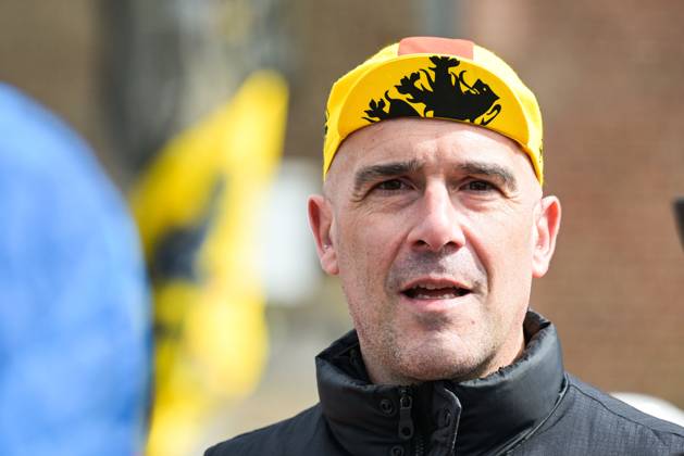 A cycling fan is pictured during the men s race of the Ronde van Vlaanderen Tour des Flandres Tour of Flanders UCI WorldTour one day cycling race, 278 km from Antwerp to Oudenaarde, Sunday 05 April 2026. DAVIDxPINTENS  x169869647x