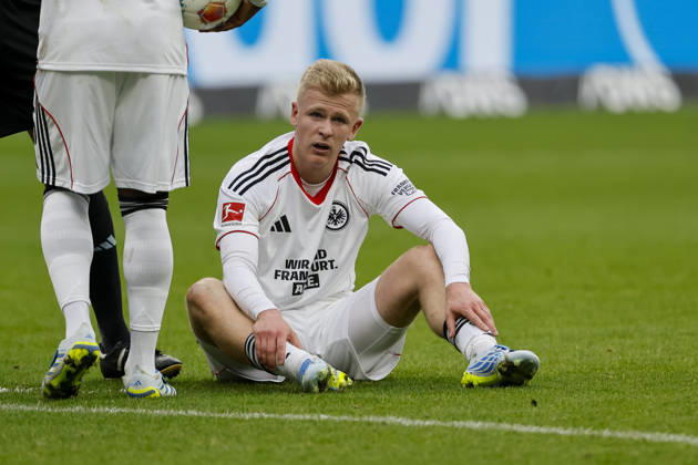 Jonathan Burkardt Eintracht Frankfurt, 09 injured on the ground , Germany, Football, 1 Bundesliga, 28 Matchday, 2025 2026, Eintracht Frankfurt vs 1 FC Köln, 05 04 2026, Frankfurt am Main Deutsche Bank Park Hessen Germany Copyright: xGrantxHubbsx