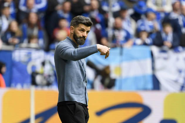 Coach Miron Muslic FC Schalke gestures during the 2 Bundesliga match between FC Schalke 04 and Karlsruher SC, Veltins Arena on April 05, 2026 in Gelsenkirchen, Germany Photo by Max Maiwald DeFodi Images Trainer Miron Muslic FC Schalke gestures during the 2 Bundesliga match between FC Schalke 04 and Karlsruher SC at Veltins Arena on April 5, 2026 in Gelsenkirchen, Germany Photo by Max Maiwald DeFodi Images Photo by Max Maiwald DeFodi Images
