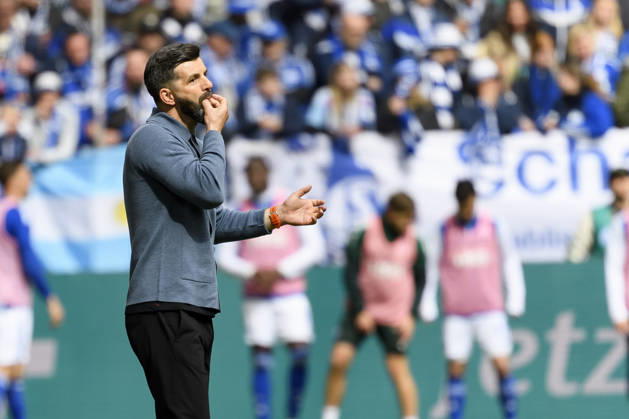 Coach Miron Muslic FC Schalke gestures during the 2 Bundesliga match between FC Schalke 04 and Karlsruher SC, Veltins Arena on April 05, 2026 in Gelsenkirchen, Germany Photo by Max Maiwald DeFodi Images Trainer Miron Muslic FC Schalke gestures during the 2 Bundesliga match between FC Schalke 04 and Karlsruher SC at Veltins Arena on April 5, 2026 in Gelsenkirchen, Germany Photo by Max Maiwald DeFodi Images Photo by Max Maiwald DeFodi Images