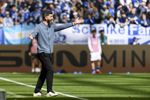 Coach Miron Muslic FC Schalke gestures during the 2 Bundesliga match between FC Schalke 04 and Karlsruher SC, Veltins Arena on April 05, 2026 in Gelsenkirchen, Germany Photo by Max Maiwald DeFodi Images Trainer Miron Muslic FC Schalke gestures during the 2 Bundesliga match between FC Schalke 04 and Karlsruher SC at Veltins Arena on April 5, 2026 in Gelsenkirchen, Germany Photo by Max Maiwald DeFodi Images Photo by Max Maiwald DeFodi Images