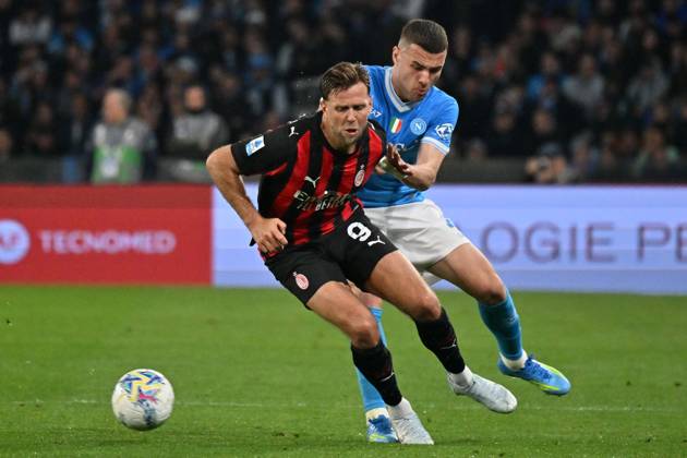 Foto IPP Felice De Martino Napoli 06 04 2026 Calcio Campionato serie A 2025-2026 Napoli - Milan Nella foto: Niclas Füllkrug e Alessandro Buongiorno Italy Photo Press World Copyright Napoli italy Italia ITALY  Copyright: xR4924_italyphotopressx