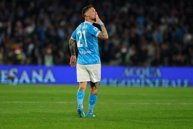 Napoli™s Matteo Politano celebrates after scoring goal 1-0 during the Serie A soccer match between Napoli and Milan at the Diego Armando Maradona Stadium in Naples, southern italy - Monday , April 06 , 2026. - Soccer . Copyright: xAlessandroxGarofalo LaPressex