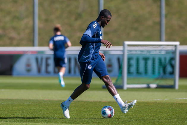 08 04 2026, Football, Training of FC Schalke 04 Bryan Lasme FC Schalke 04 Gelsenkirchen Training ground FC Schalke 04 NRW Germany xRHR PHOTO YYx Copyright: RHR-FOTOx RHR-FOTO YY
