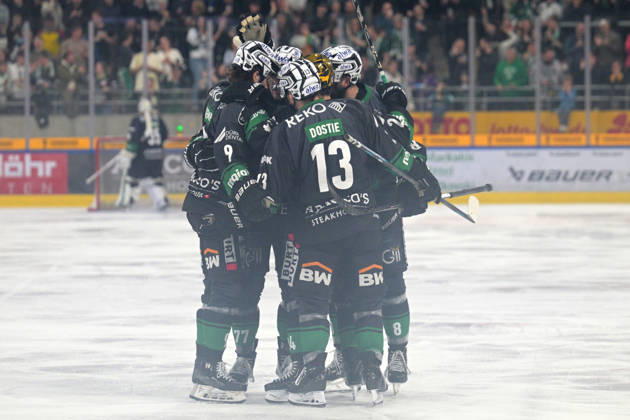 Goal,Bietigheim Steelers 2-0 goal celebration with Arne Upleggers goal Bietigheim Steelers, 77 Bietigheim Steelers vs EC Kassel Huskies, Ice Hockey, DEL 2, PlayOff Game 4, Season 2025 2026, 08 04 2026 Bietigheim Steelers vs EC Kassel Huskies, Ice Hockey, DEL 2, PlayOff Game 4, Season 2025 2026, 08 04 2026 Bietigheim Copyright: xEibner-Pressefotox EP_TBR