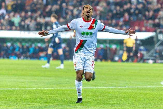 Goal celebration, cheers after his goal to 1 0 by Alexis Claude Maurice FC Augsburg , FC Augsburg vs VfB Stuttgart, Soccer, 1 Bundesliga, 27 Matchday, 22 03 2026 DFB regulations prohibit any use of photographs as image sequences and or quasi video Copyright: xkolbert-press PeterxFastlx