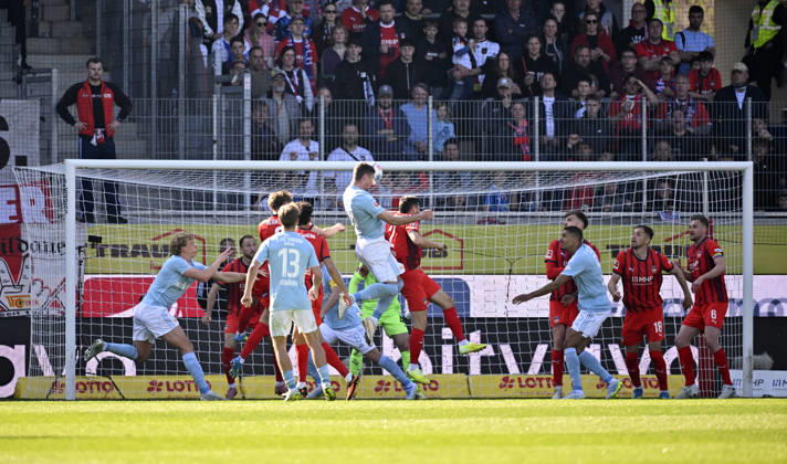 Penalty area scene, goal area scene header duel duel action Anrej Ilic 1 FC Union Berlin FCU 23 1 FC Heidenheim 1846 FCH vs 1 FC Union Berlin FCU 11 04 2026 DFL REGULATIONS PROHIBIT ANY USE OF PHOTOGRAPHS AS IMAGE SEQUENCES AND OR QUASI VIDEO 1 FC Heidenheim 1846 FCH vs 1 FC Union Berlin FCU